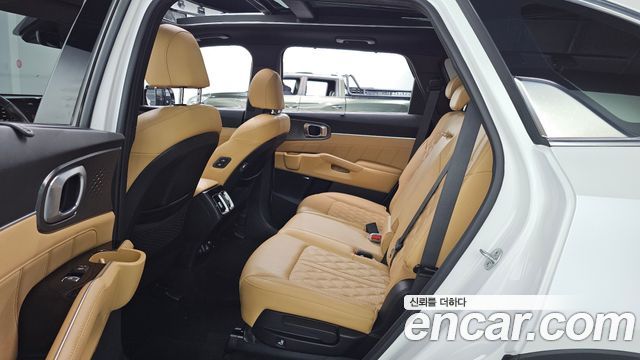Kia Sorento 2021 — photo 12