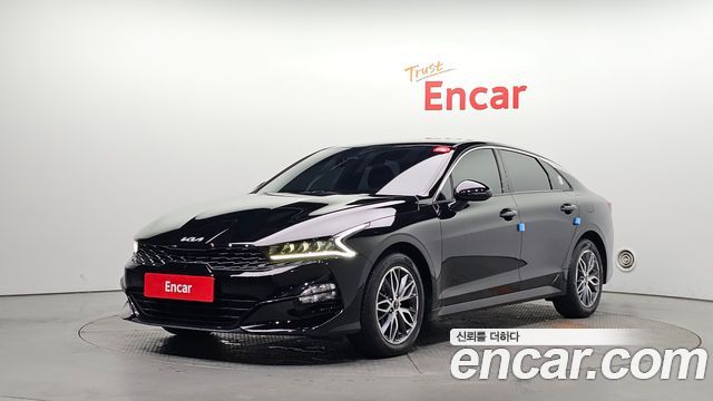 Kia K5 2023 — photo 1
