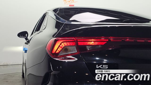 Kia K5 2023 — photo 9