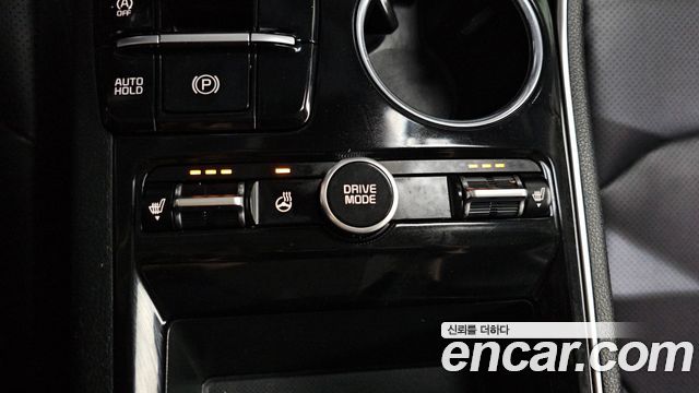 Kia K5 2023 — photo 29