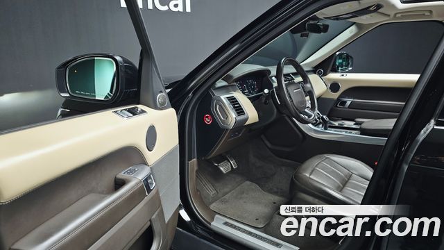 Land Rover Range Rover Sport 2019 — photo 10