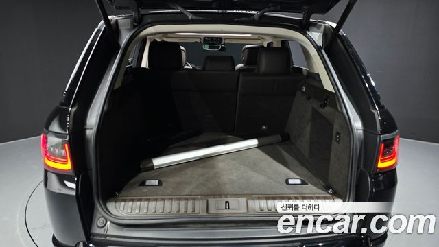 Land Rover Range Rover Sport 2019 — photo 19