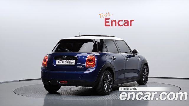 Mini Cooper 2015 — photo 2