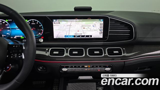Mercedes-Benz GLE-Class 2021 — photo 19