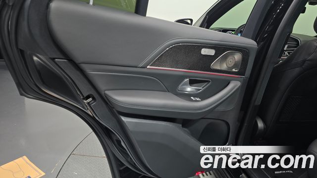 Mercedes-Benz GLE-Class 2021 — photo 15
