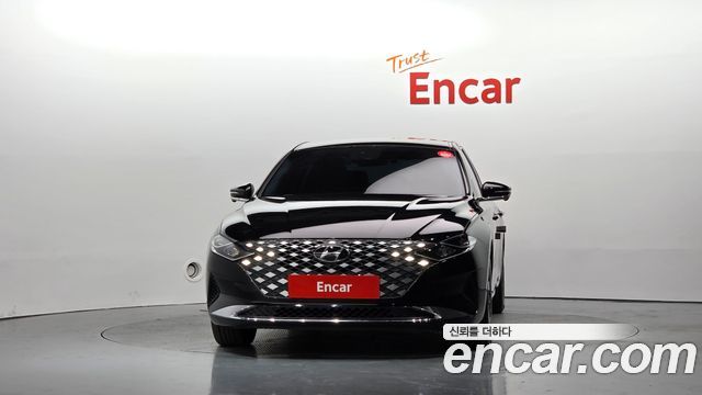 Hyundai Grandeur 2023 — photo 3