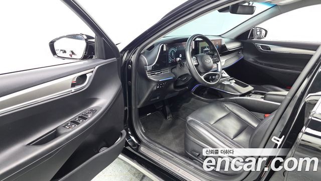 Hyundai Grandeur 2023 — photo 13