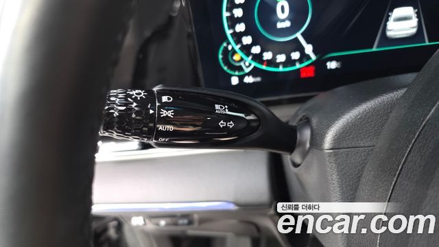 Hyundai Grandeur 2023 — photo 30