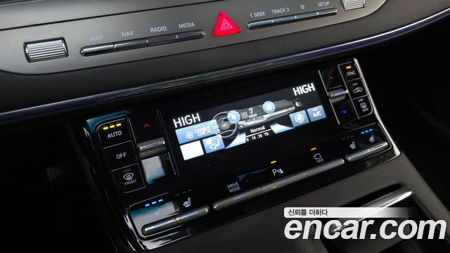 Hyundai Grandeur 2023 — photo 32
