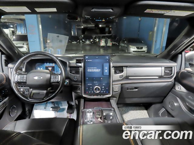 Ford Expedition 2022 — photo 7
