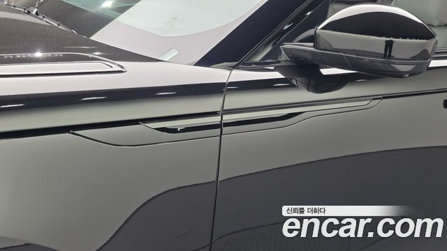 Land Rover Range Rover Velar 2026 — photo 20