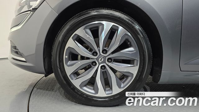 Renault Korea SM6 2017 — photo 5