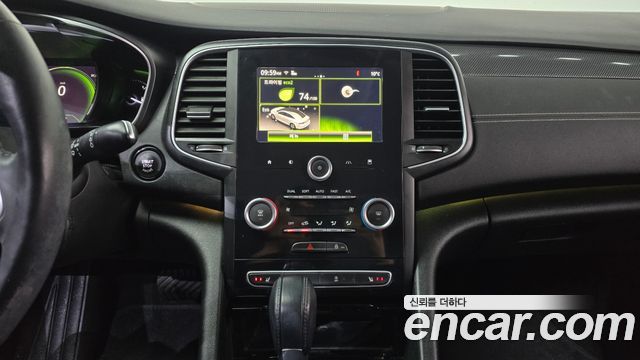 Renault Korea SM6 2017 — photo 19