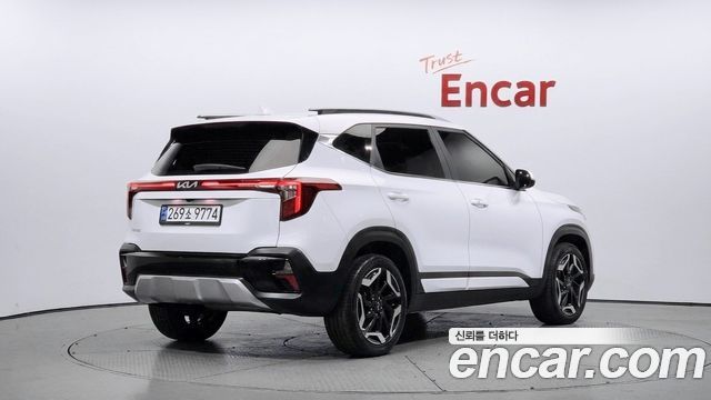 Kia Seltos 2024 — photo 2