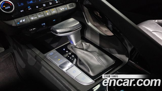 Hyundai AVANTE 2024 — photo 12