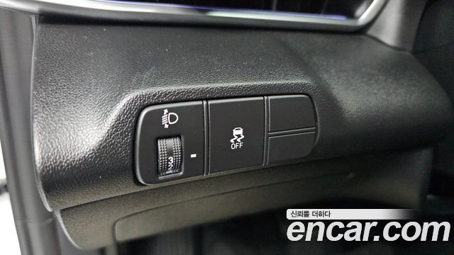 Hyundai AVANTE 2024 — photo 25