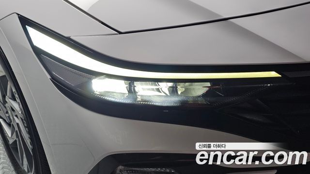 Hyundai AVANTE 2024 — photo 8