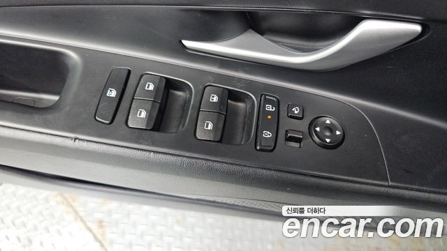 Hyundai AVANTE 2024 — photo 27