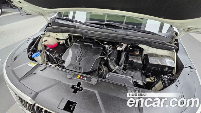 Kia Canival 2023 — photo 6
