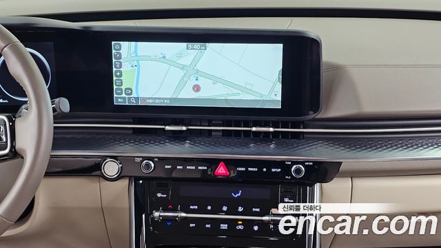 Kia Canival 2023 — photo 28