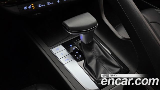 Hyundai AVANTE 2021 — photo 9