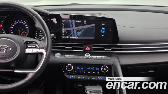 Hyundai AVANTE 2021 — photo 14