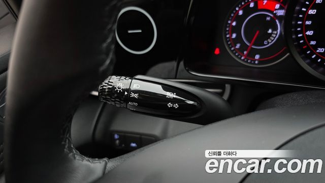 Hyundai AVANTE 2021 — photo 18