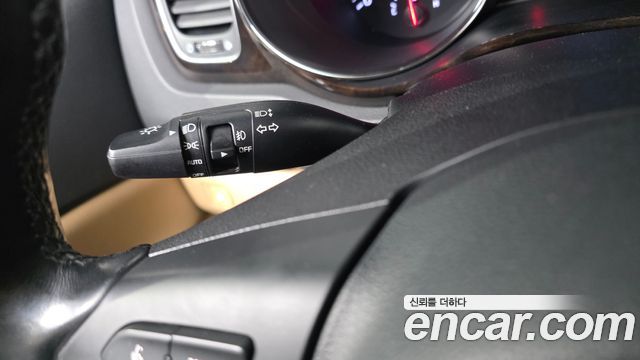 Kia Canival 2020 — photo 33