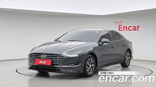 Hyundai Sonata 2023 — photo 1