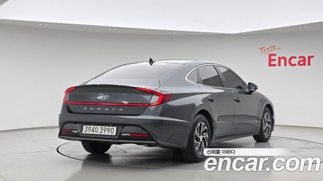 Hyundai Sonata 2023 — photo 2