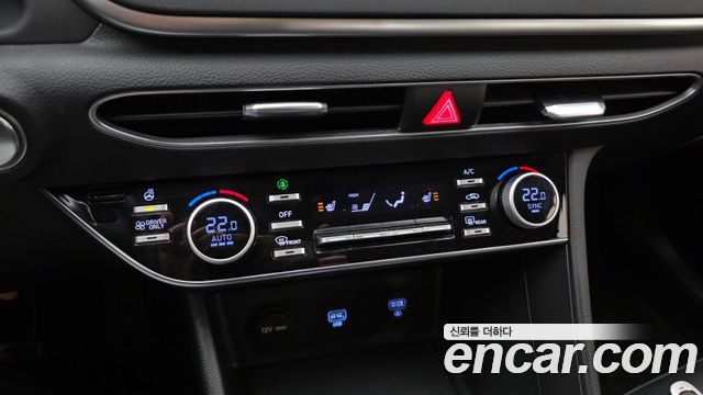Hyundai Sonata 2023 — photo 18