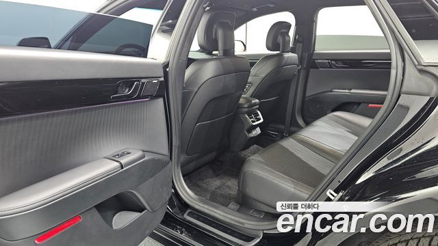 Hyundai Grandeur 2023 — photo 16