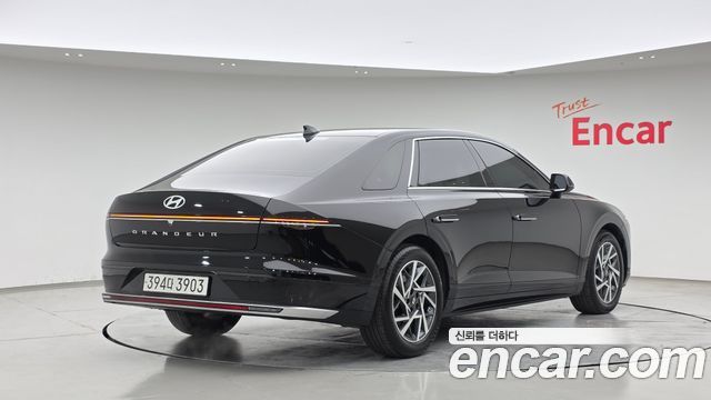 Hyundai Grandeur 2023 — photo 2