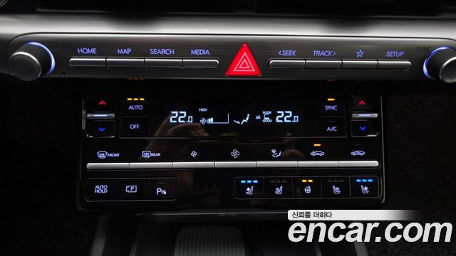 Hyundai Grandeur 2023 — photo 16