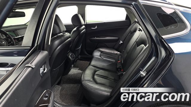Kia K5 2016 — photo 12