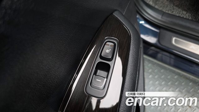 Kia K5 2016 — photo 19