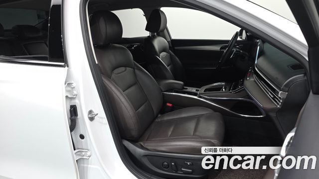 Hyundai Grandeur 2023 — photo 17