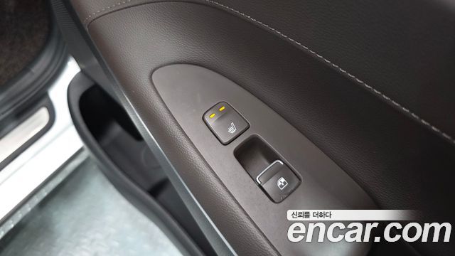 Hyundai Grandeur 2023 — photo 24