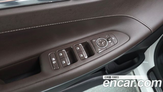 Hyundai Grandeur 2023 — photo 34