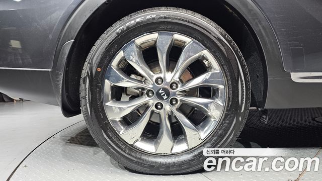 Kia Sorento 2018 — photo 5
