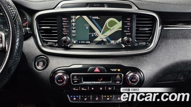 Kia Sorento 2018 — photo 14