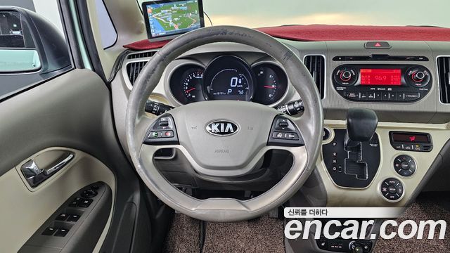 Kia RAY 2013 — photo 18