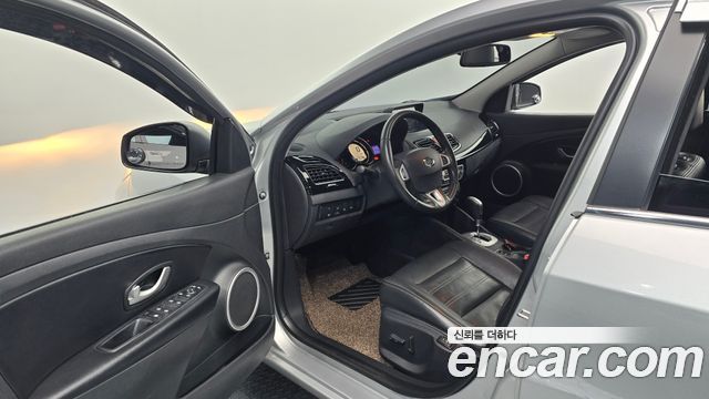 Renault Korea SM3 2016 — photo 17