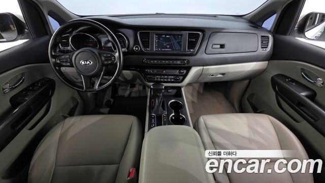 Kia Canival 2019 — photo 7
