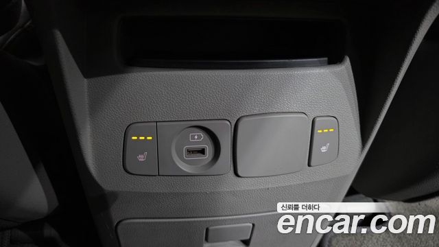 Kia Canival 2019 — photo 16