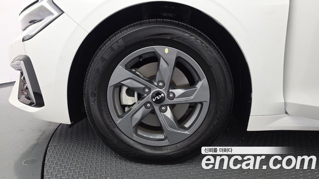 Kia K5 2026 — photo 5