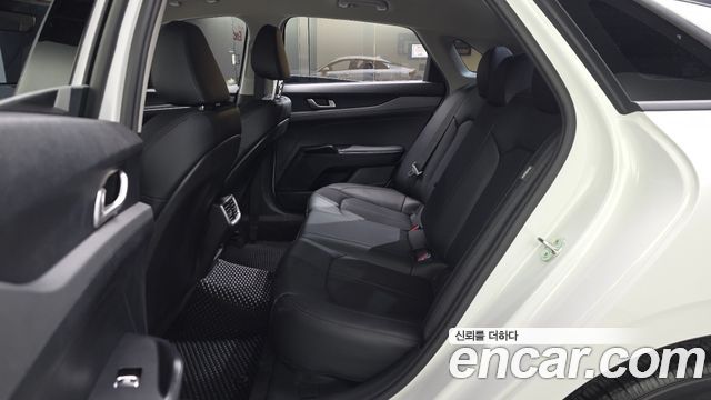 Kia K5 2026 — photo 18