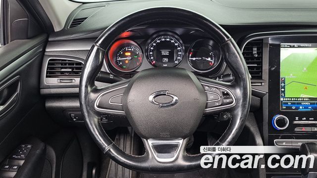 Renault Korea SM6 2017 — photo 14
