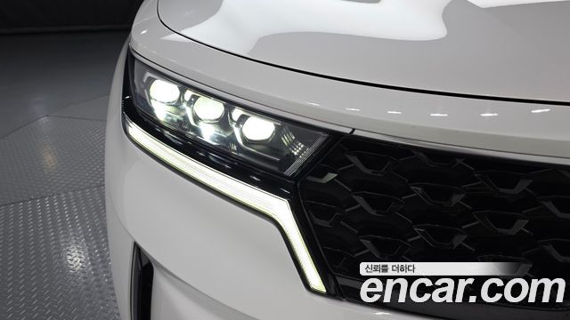 Kia Sorento 2021 — photo 8