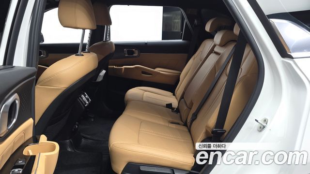Kia Sorento 2021 — photo 16